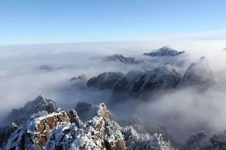黄山云海出现最多的季节是冬季还是夏季?