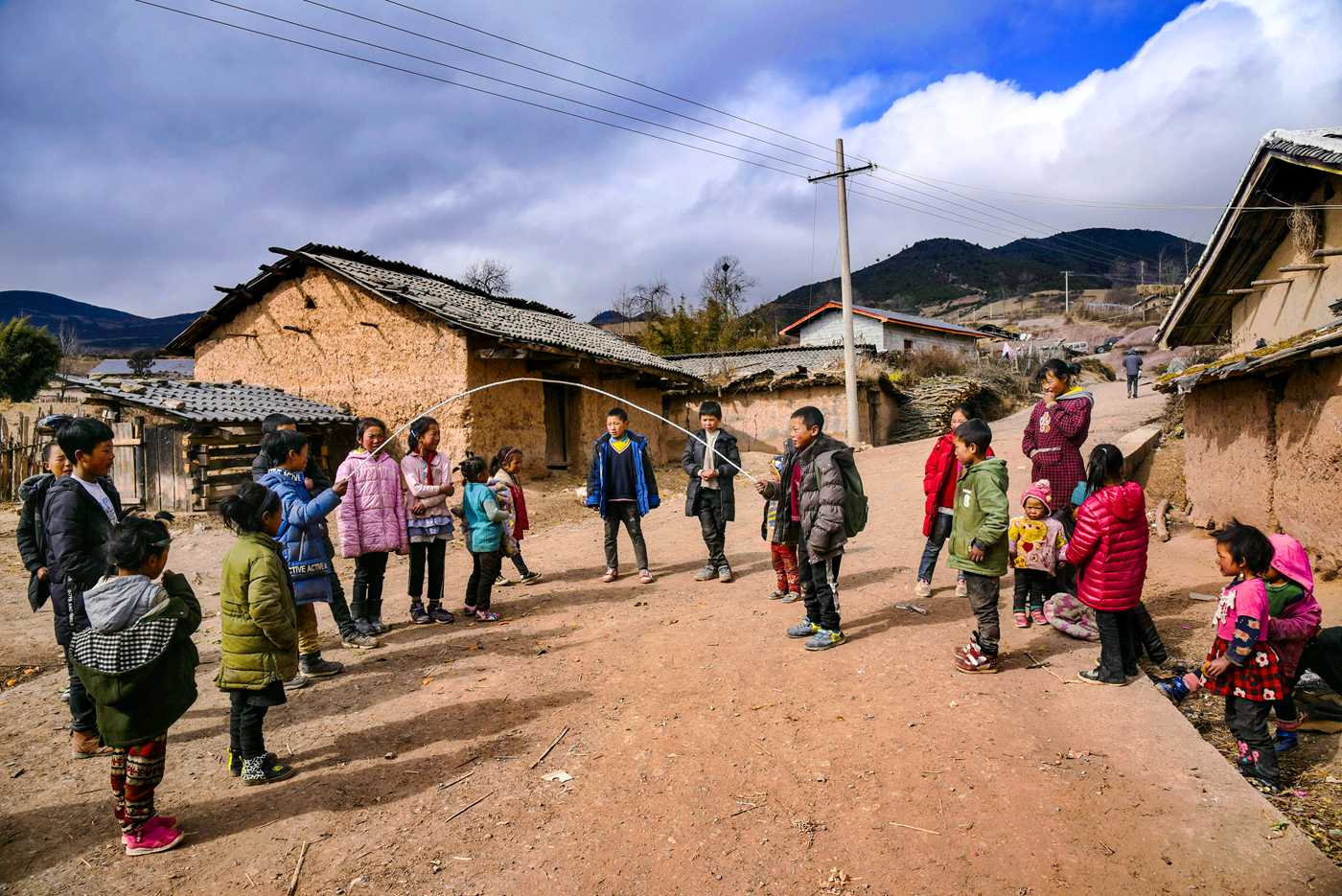 最贫困的大凉山农村学校（组图）_孩子